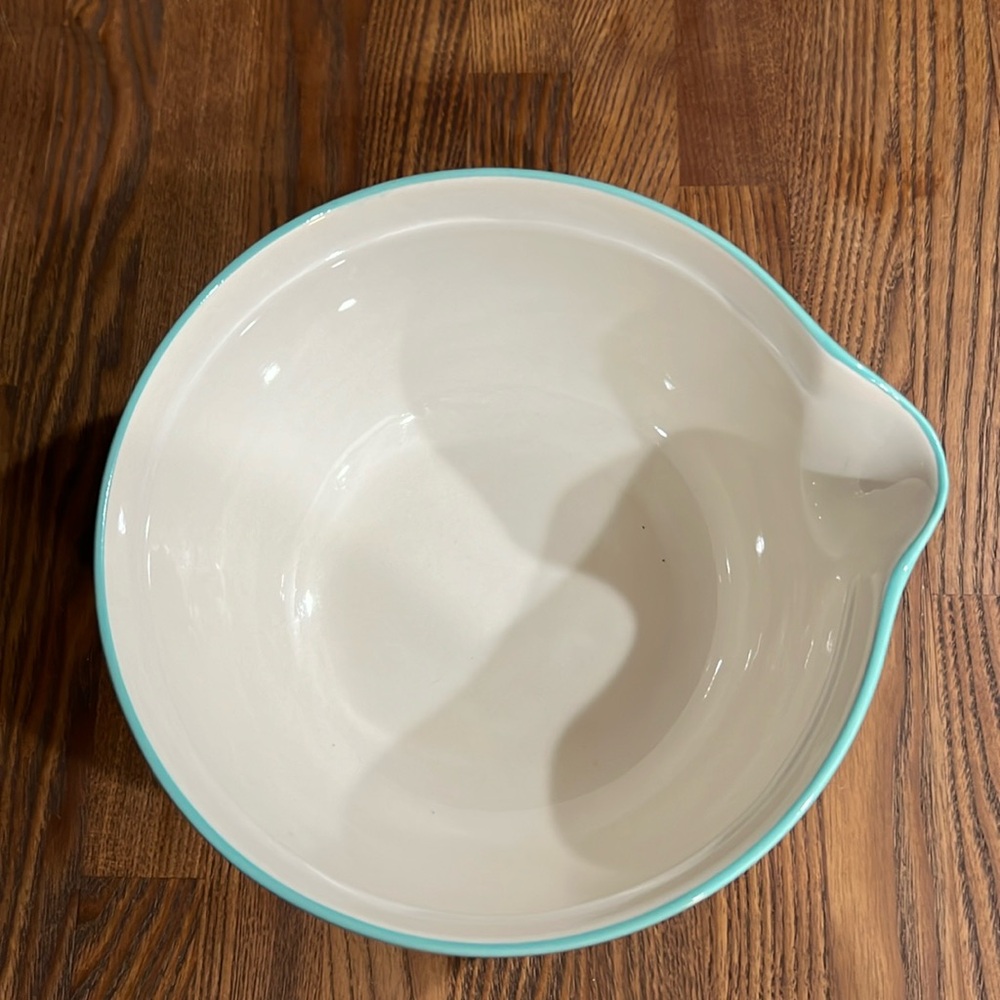 Pioneer woman mixing bowl - Picture 2 of 8